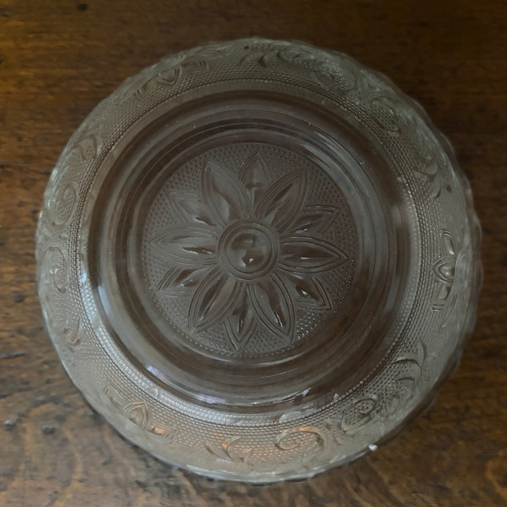 Vintage Depression Glass Floral Berry Bowl with Scalloped Rim (c.1930–1940)